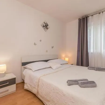 Apartment Darko - 100M From Sea *