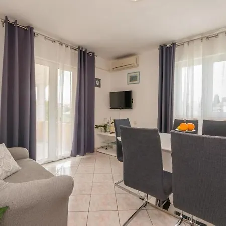 Apartment Darko - 100M From Sea * Sali