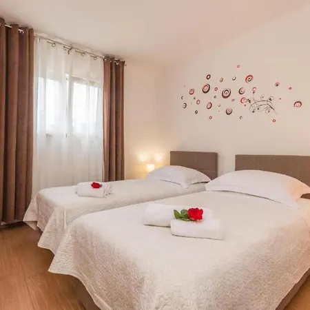 Apartamento Apartment Darko - 100M From Sea Sali