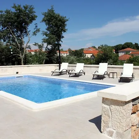 Apartment Darko - 100M From Sea Apartamento Sali